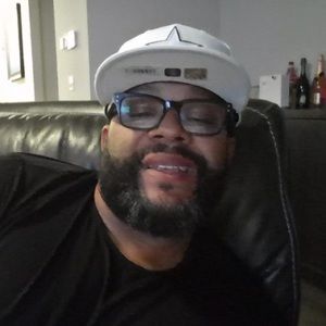 Meet your Posher, Leon